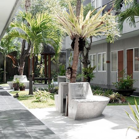 Seruni Guest House Denpasar Exterior foto